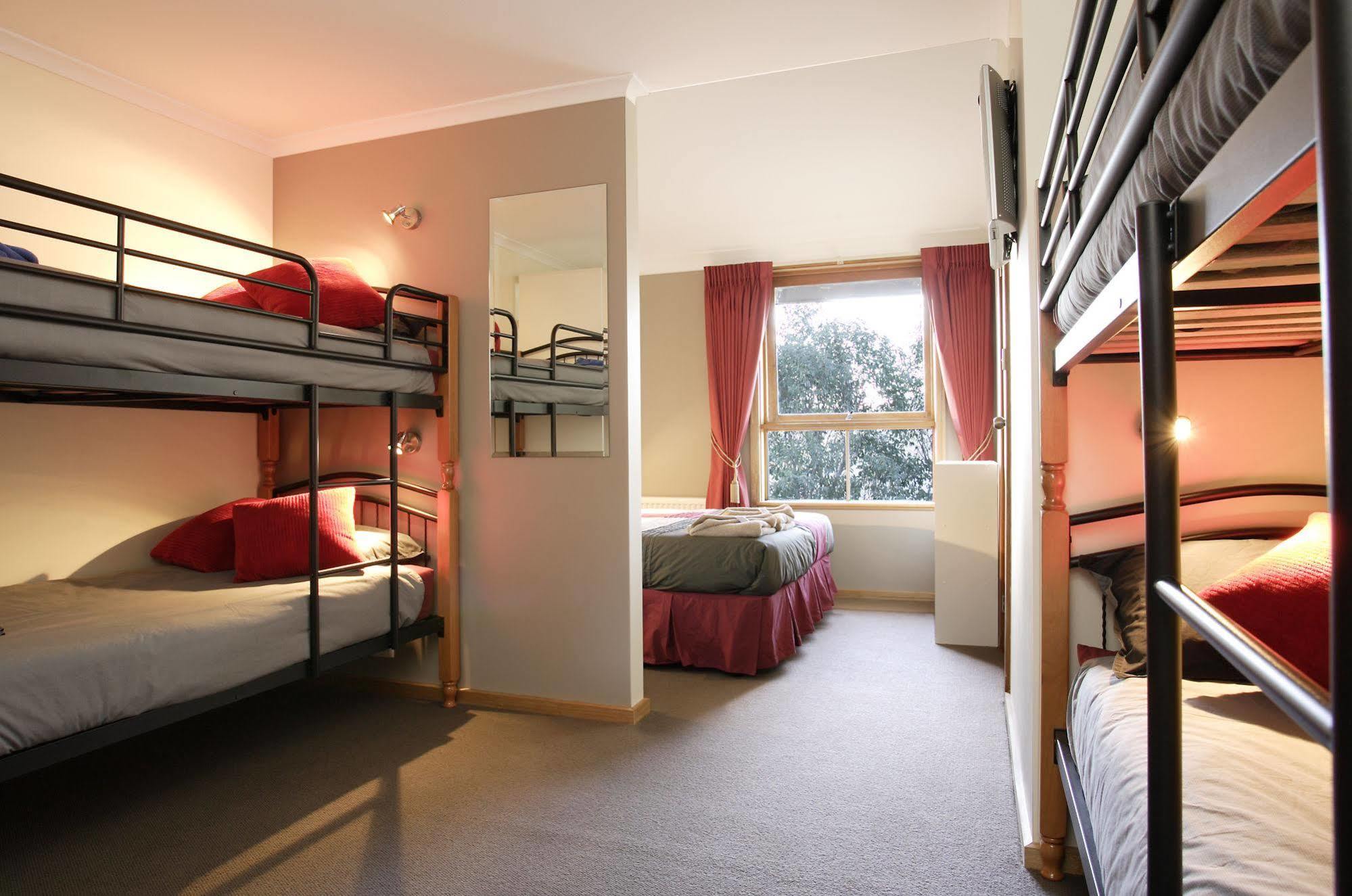 Cooroona Alpine Lodge Falls Creek Ngoại thất bức ảnh