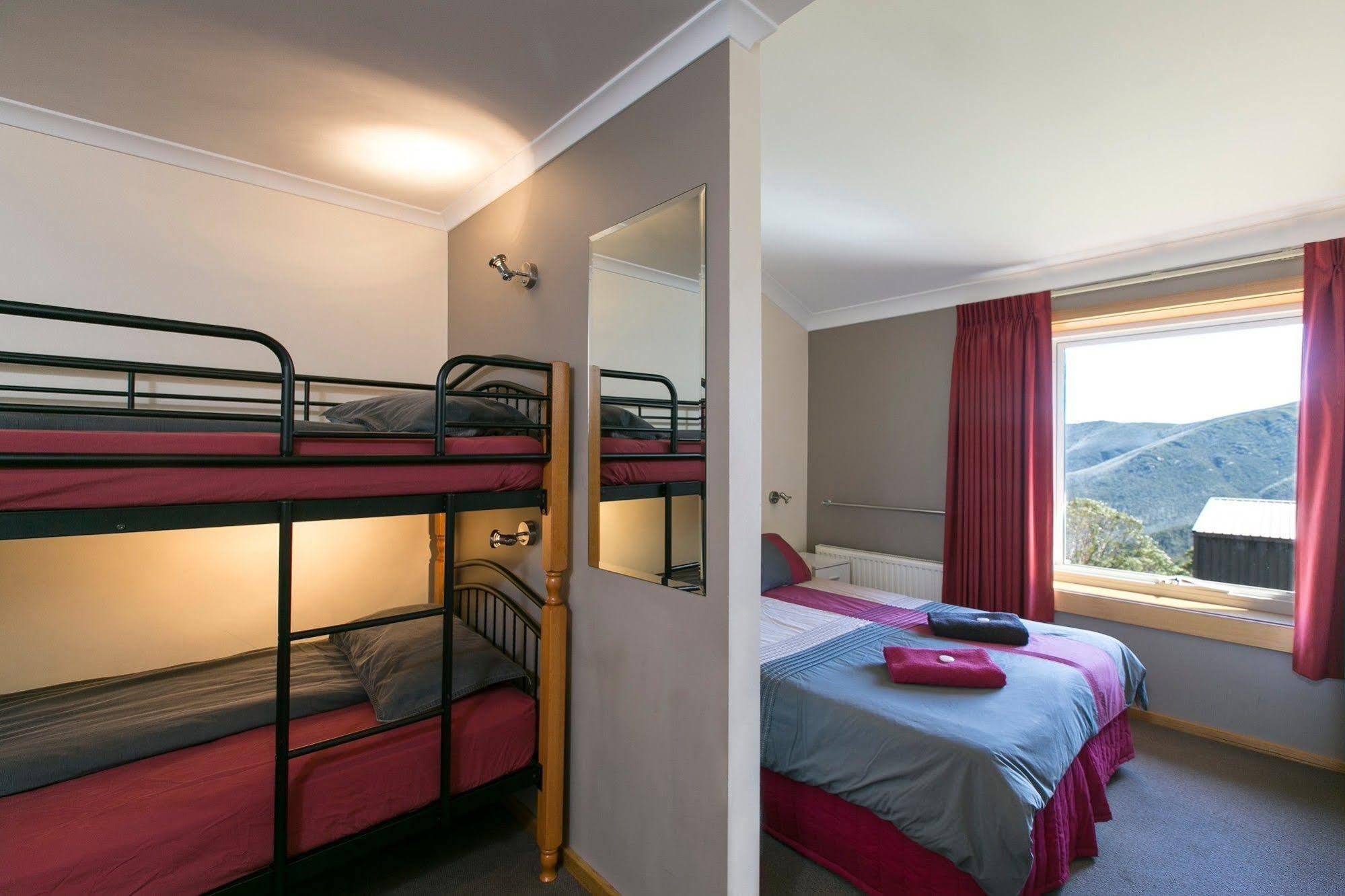 Cooroona Alpine Lodge Falls Creek Ngoại thất bức ảnh